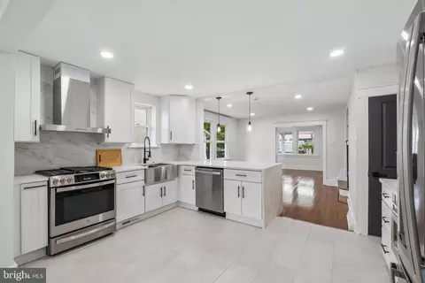 114 Conestoga Rd, Wayne, PA 19087