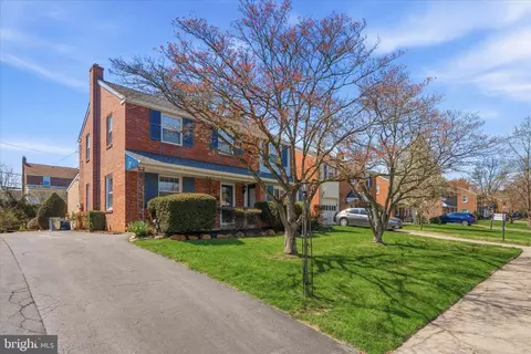 1612 Colony Ln, Havertown, PA 19083