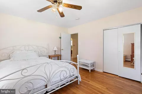 Bedroom - 1001 Primos Ave, Secane, PA 19018 photo 1 of 5