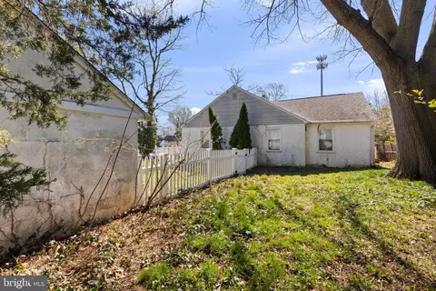 Exterior - 1001 Primos Ave, Secane, PA 19018 photo 4 of 5