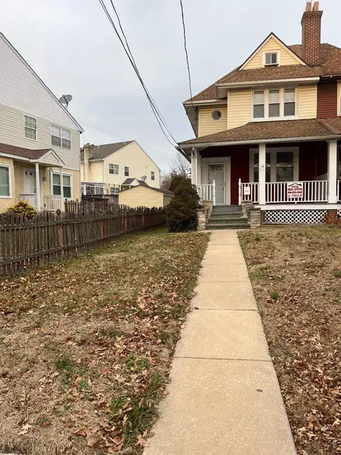 209 E Winona Ave, Norwood, PA 19074
