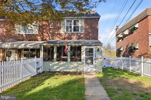 429 Seven Oaks Dr, Clifton Heights, PA 19018