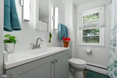Bath - 77 Ruby Rd, Chadds Ford, PA 19317 photo 1 of 1