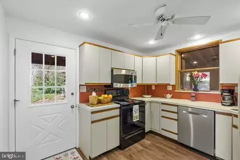 Kitchen - 77 Ruby Rd, Chadds Ford, PA 19317 photo 1 of 2
