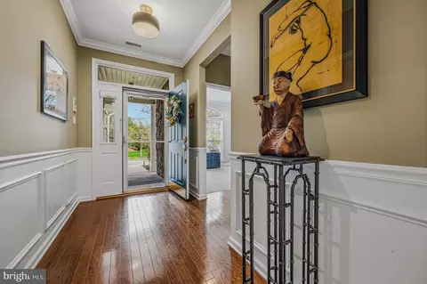 Entry Way - 8 Irwin Dr, Ogden, PA 19061 photo 1 of 5