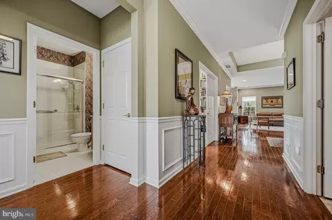 Entry Way - 8 Irwin Dr, Ogden, PA 19061 photo 2 of 5