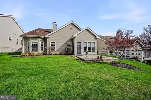 Exterior - 8 Irwin Dr, Ogden, PA 19061 photo 5 of 6