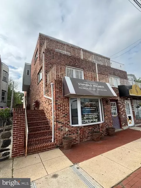 227 Macdade Blvd, Collingdale, PA 19023