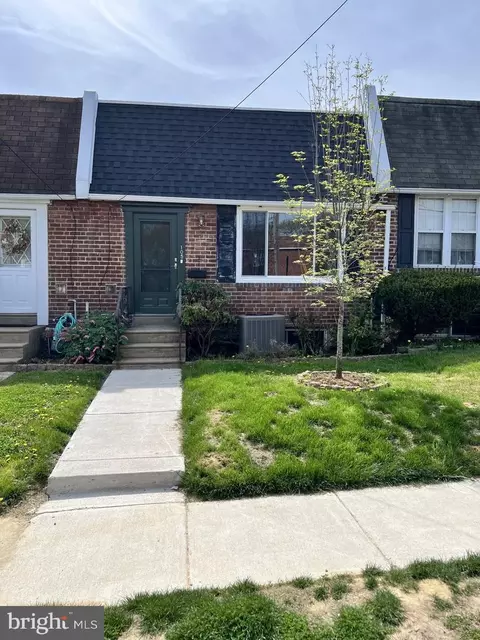 105 Fronefield Ave, Linwood, PA 19061