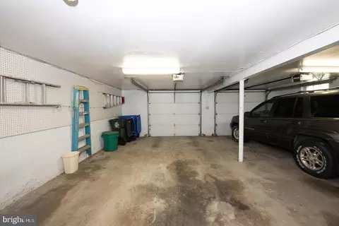 Exterior - 1000 Beech Rd, Wallingford, PA 19086 photo 7 of 13