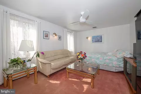 Bedroom - 1000 Beech Rd, Wallingford, PA 19086 photo 8 of 9