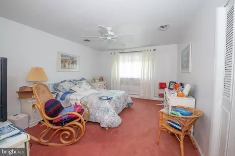 Bedroom - 1000 Beech Rd, Wallingford, PA 19086 photo 5 of 9