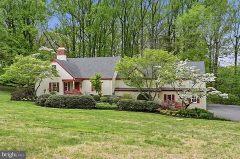 124 Tally Ho Dr, Chadds Ford, PA 19317