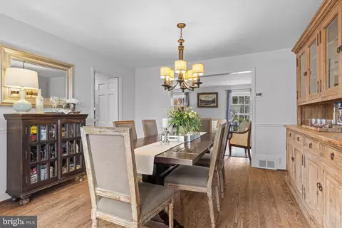 Dining - 421 Saint Davids Rd, Wayne, PA 19087 photo 2 of 5