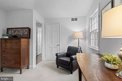 Entry Way - 421 Saint Davids Rd, Wayne, PA 19087 photo 6 of 6