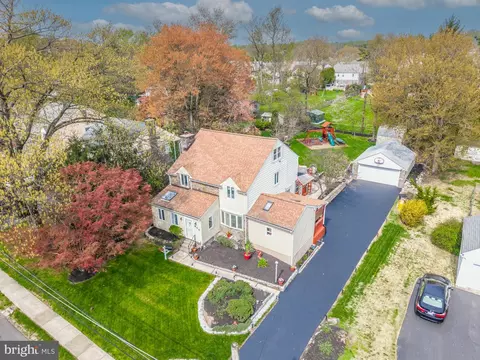 320 Prospect Rd, Springfield, PA 19064