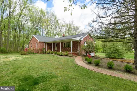 3463 3461 Garnet Mine Rd, Garnet Valley, PA 19060