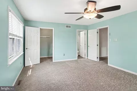 Bedroom - 4016 Washington Dr, Ogden, PA 19061 photo 2 of 9