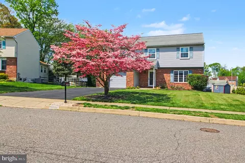 Exterior - 4016 Washington Dr, Ogden, PA 19061 photo 2 of 9