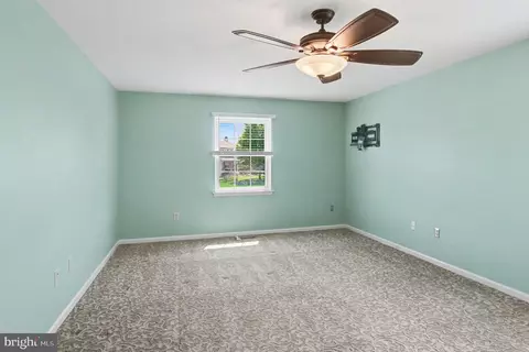 Bedroom - 4016 Washington Dr, Ogden, PA 19061 photo 1 of 9