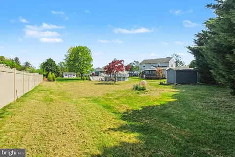 Exterior - 4016 Washington Dr, Ogden, PA 19061 photo 8 of 9
