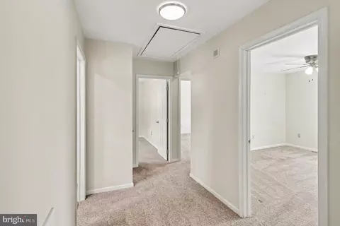 Entry Way - 4016 Washington Dr, Ogden, PA 19061 photo 3 of 3