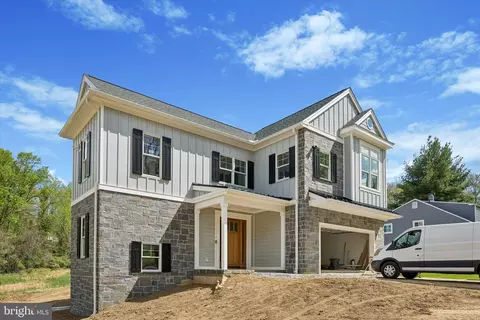 3607 Gradyville Rd, Newtown Square, PA 19073
