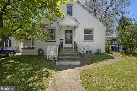 282 Davis Ave, Clifton Heights, PA 19018