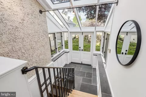 Entry Way - 9 Doyle Rd, Wayne, PA 19087 photo 2 of 4