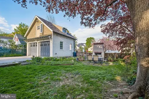 Exterior - 9 Doyle Rd, Wayne, PA 19087 photo 5 of 7