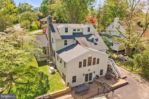 Exterior - 401 N Rolling Rd, Springfield, PA 19064 photo 19 of 23
