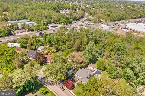 View/Area - 401 N Rolling Rd, Springfield, PA 19064 photo 3 of 4