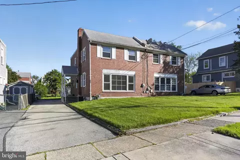 230 Windsor Ave, Darby, PA 19082