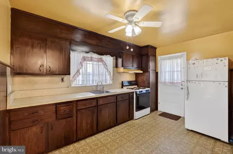 Kitchen - 230 Windsor Ave, Darby, PA 19082 photo 1 of 2