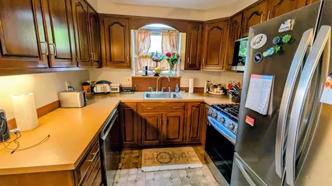 Kitchen - 89 Worrell, Springfield, PA 19064 photo 2 of 3