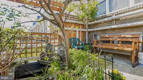 Exterior - 246 Wembly Rd, Darby, PA 19082 photo 5 of 5
