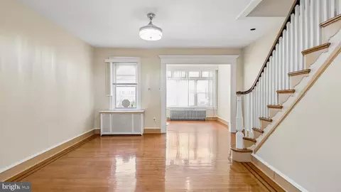 Living - 246 Wembly Rd, Darby, PA 19082 photo 2 of 2