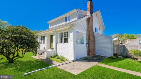 2308 3rd, Chichester, PA 19061