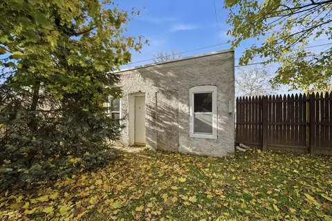 Exterior - 3320 W 3rd St, Marcus Hook, PA 19061 photo 4 of 8