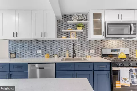 Kitchen - 3320 W 3rd St, Marcus Hook, PA 19061 photo 3 of 6