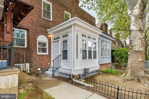 Exterior - 438 Glendale Rd, Darby, PA 19082 photo 2 of 3