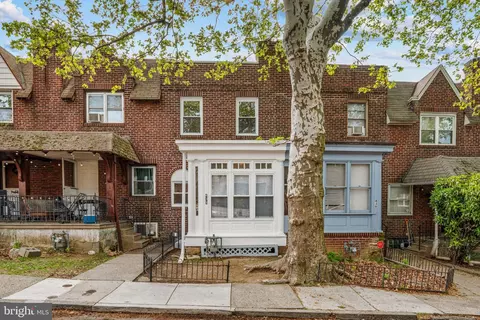 Exterior - 438 Glendale Rd, Darby, PA 19082 photo 1 of 3