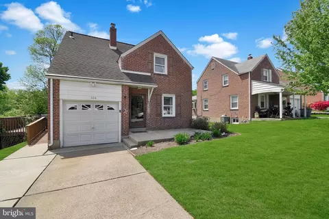 308 Edgemore Rd, Secane, PA 19018