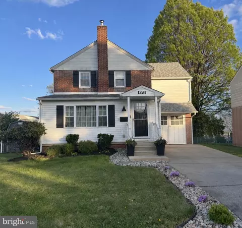 1224 Meadow Rd, Woodlyn, PA 19094