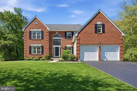 1501 Colonial Dr, Garnet Valley, PA 19061