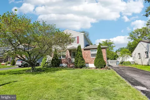 816 Mitchell Ave, Morton, PA 19070