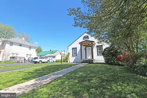Exterior - 117 Walnut Rd, Wallingford, PA 19086 photo 2 of 4
