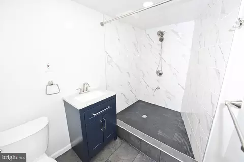 Bath - 50 Eldon Ave, Lansdowne, PA 19050 photo 7 of 7