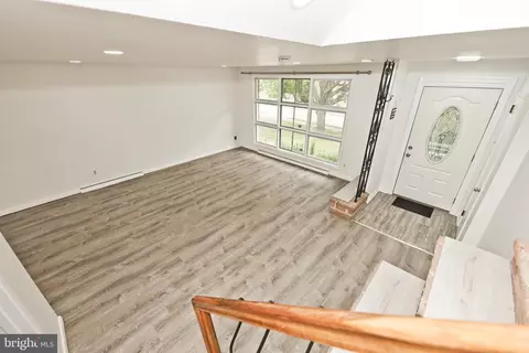 Living - 50 Eldon Ave, Lansdowne, PA 19050 photo 8 of 9