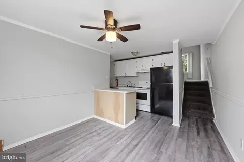 Entry Way - 151 Chadwick Ave, Marcus Hook, PA 19061 photo 1 of 2
